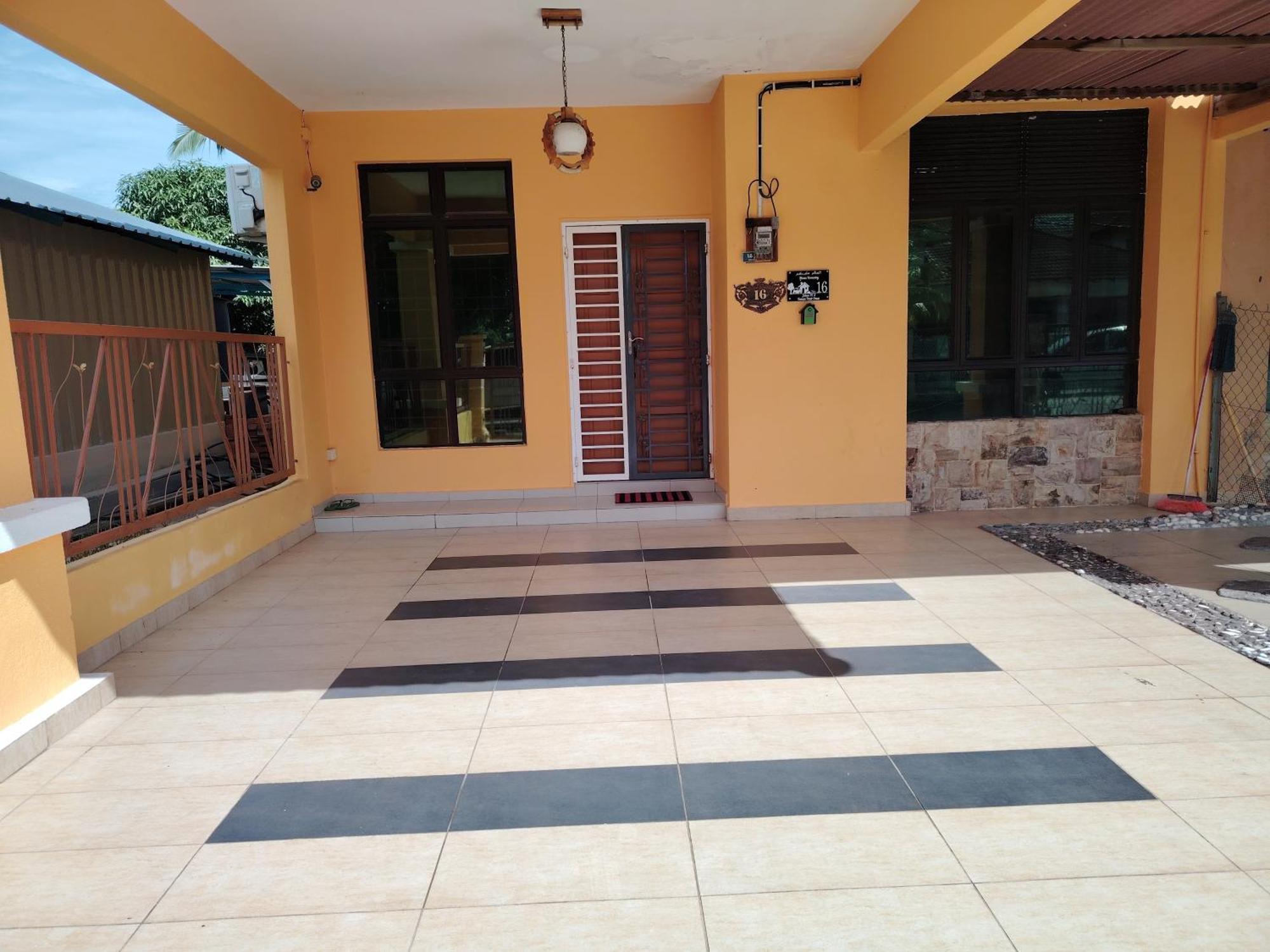 Afwan Homestay Klebang Melaka Exteriör bild